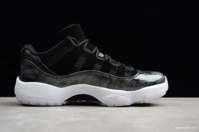 Retro 11 Jordan 528895-010 Air Low 